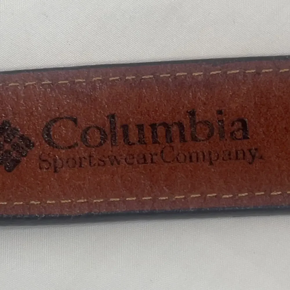 Columbia Belt Brown Leather with Dark Brown Trim Western Med 34-36 Metal Buckle